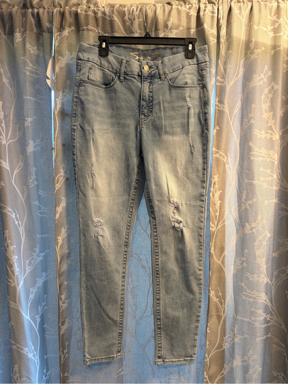 Seven7 Light Blue Distressed Skinny Jeans
